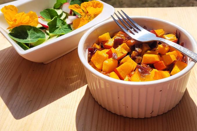 ZAPEČENÁ DÝNĚ S UZENÝM MASEM