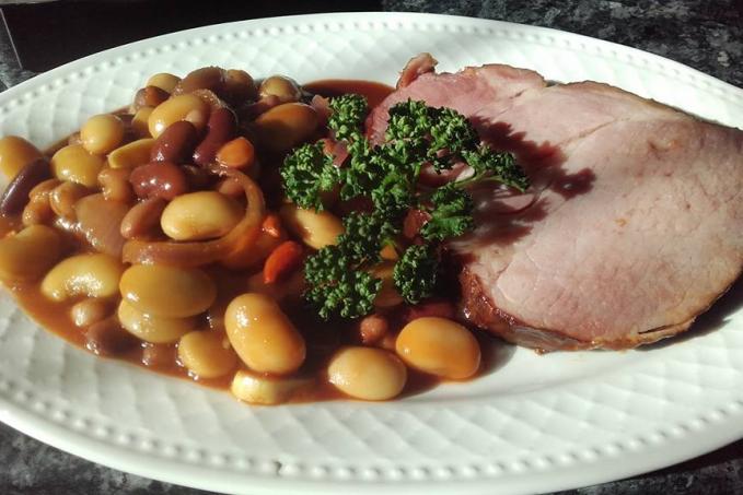 Bostonské fazole z pomalého hrnce