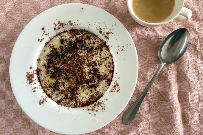 Proteinová low carb “krupicová” kaše s kakaem