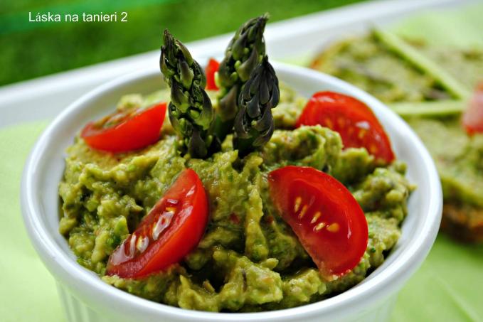 RAW chřestová pomazánka