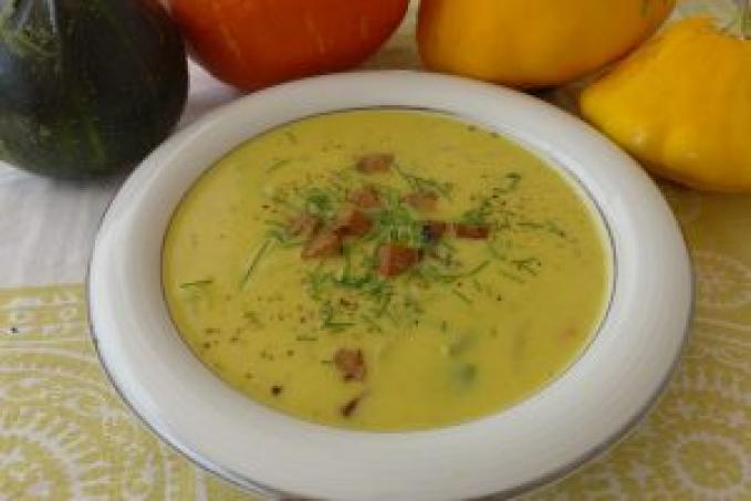 Patizónová polévka s opečeným tempehem