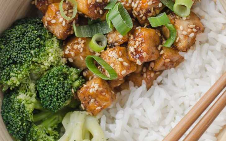 Medovo-sezamové tofu