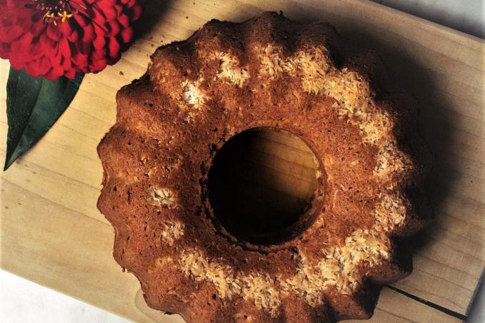 Bábovka s jablečným pyré