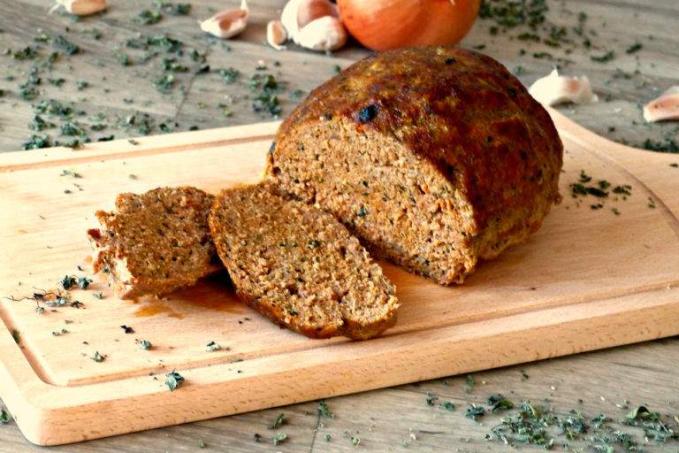 Sekaná s bramborem či dýňovým pyré bez lepku