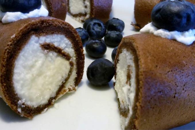 Bezlepková kakaová roláda