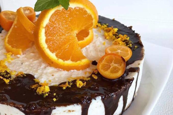 Pomerančový dort s hořkou čokoládou