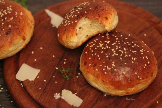 Parmezánové houstičky