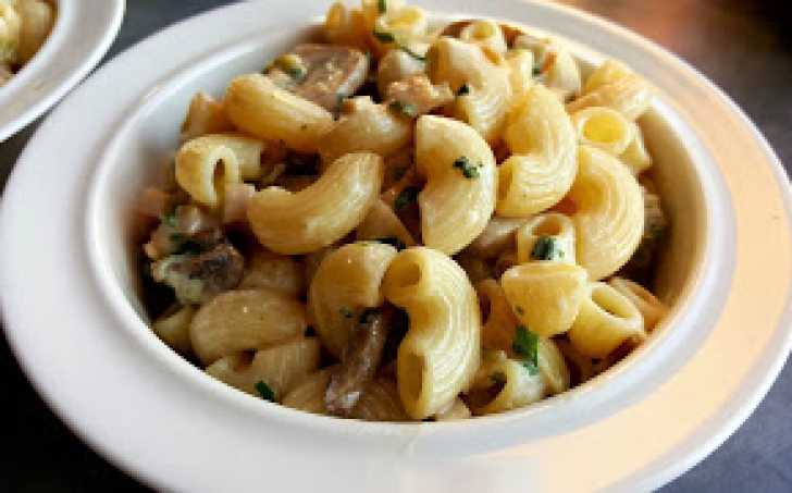 Těstoviny se žampiony