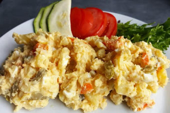 Bramborový salát s jogurtem