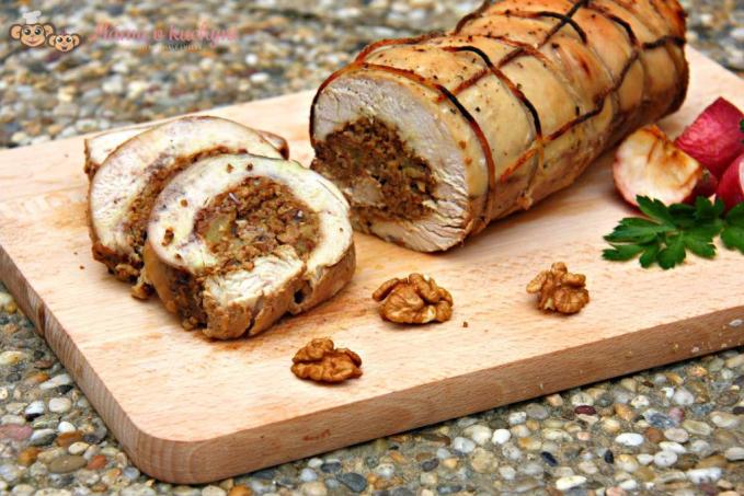 Krůtí roláda s ořechovo-jablečnou nádivkou (od 2 – 3 let)