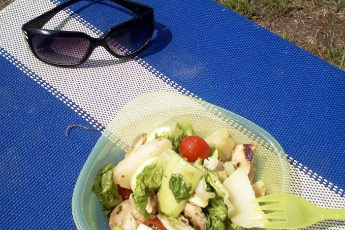 Letní salát k vodě