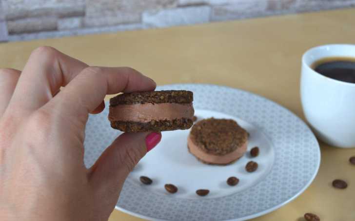 Kávové slepované sušenky