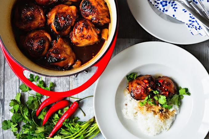 KUŘE ADOBO, ANEB JAK NA GENIÁLNÍ KUS ŽVANCE BEZ ŠPETKY KUCHAŘSKÉHO UMU