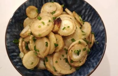 Petrželové tolárky s česnekem - zdravá a také low carb příloha