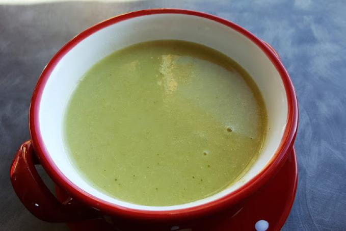 Krémová brokolicová polévka