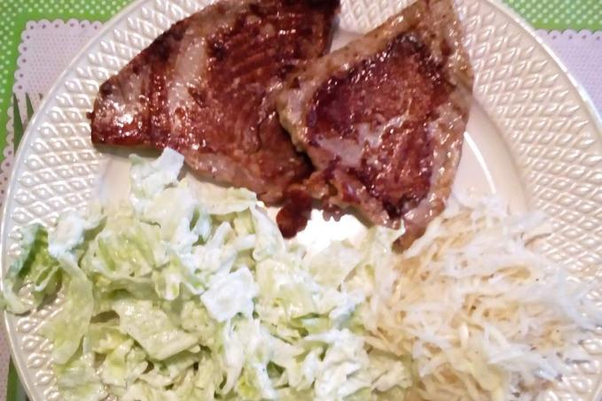 TUŇÁK SE SALÁTY - nízkosacharidový