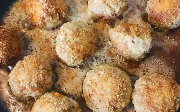 Masové kuličky obalené v mandlové mouce - LC