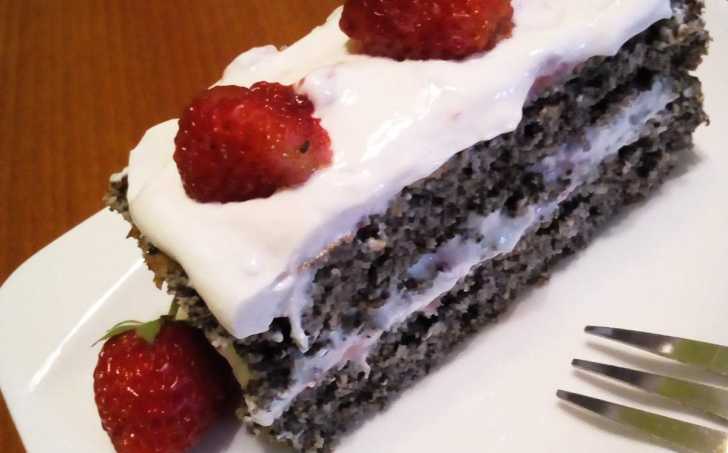 MAKOVÝ ŘEZ S JAHODAMI - LC