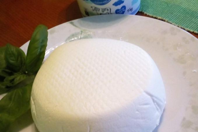 DOMÁCÍ LUČINA - našlehaná