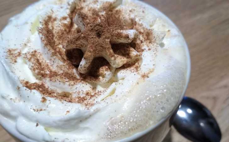 Pumpkin Spice Latte - dýňové kořeněné keto-latté