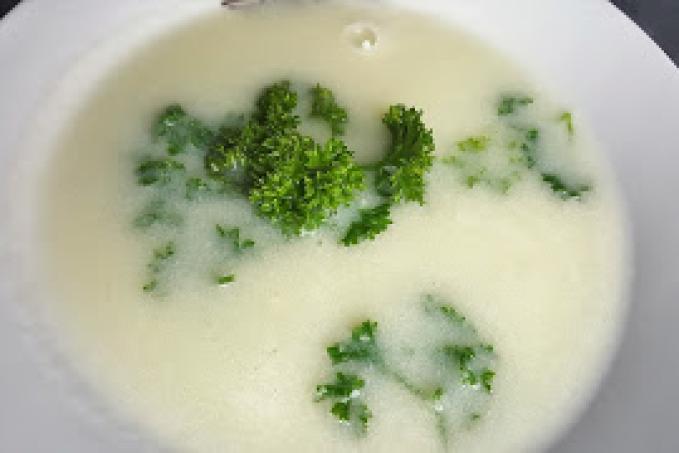 Krémová patizonová polévka