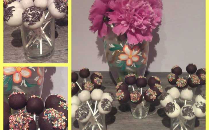 Svatební dortová lízátka- cake pops