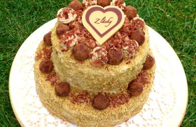 Kešu-arašídové čokoládové kuličky ve skořicovo-kakaovém kabátku