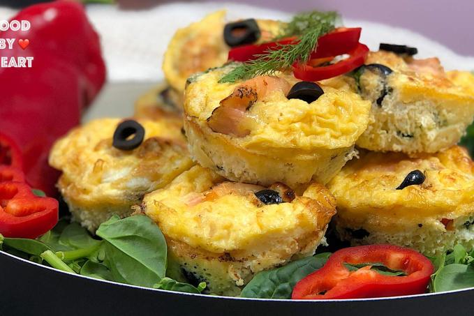 Vajíčkové muffiny s uzeným lososem,špenátem a olivami!!!