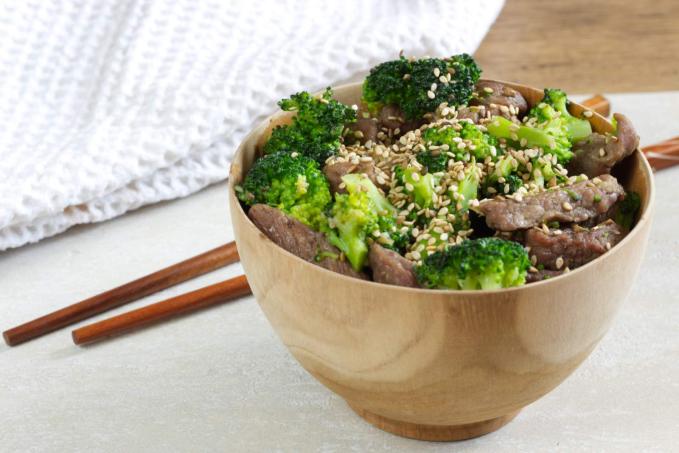 Hovězí s brokolicí