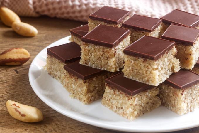 Nepečené paraořechové řezy