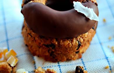 Domácí müsli tyčinky nebo křupavé kroužky bez lepku, mléka, sóji i vajíček