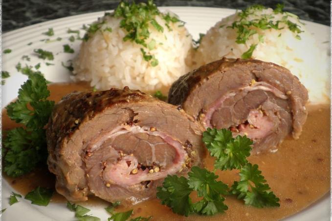 TELECÍ ZÁVITKY NA HRUBOZRNNÉ HOŘČICI