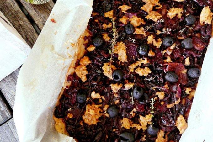 Slaný pikantní koláč z rýžové a čočkové mouky - bez lepku, mléka, vajec, kukuřice i sóji