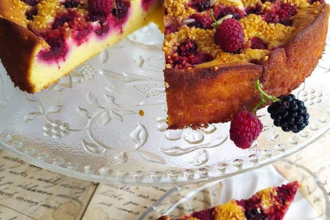 Tvarohová bublanina z pudinku a mandlí - co dům dal, bez lepku a laktózy