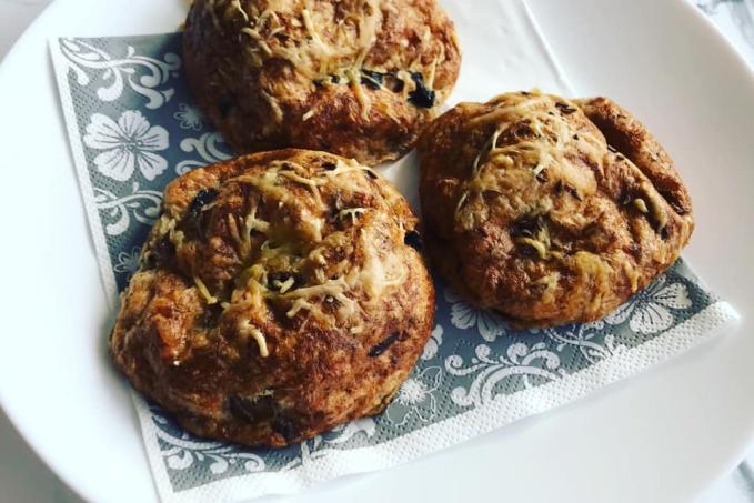 Houbové placky z psyllia a ementálu - LC