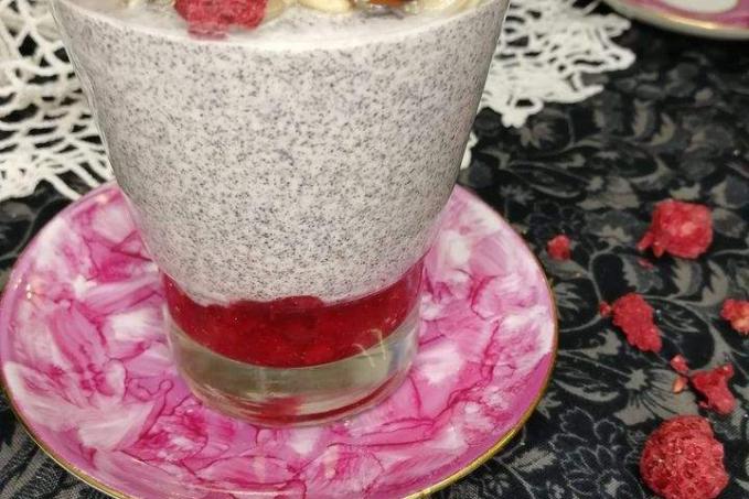 Maková kaše s brusinkami - LC