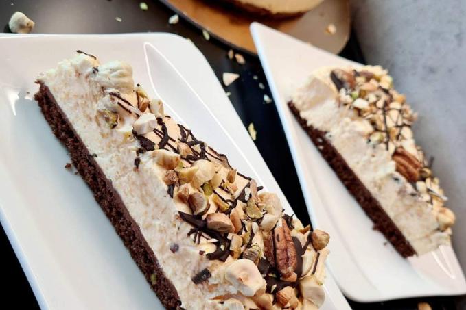 DÝŇOVÝ DORT S OŘÍŠKY - LC