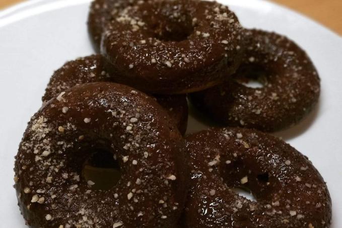 MANDLOVÉ DONUTY - LC