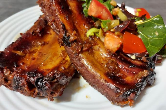 Pečená žebra s medem