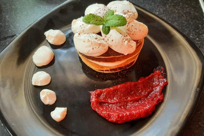 Lívanečky s domácí marmeládou z jahod - LC