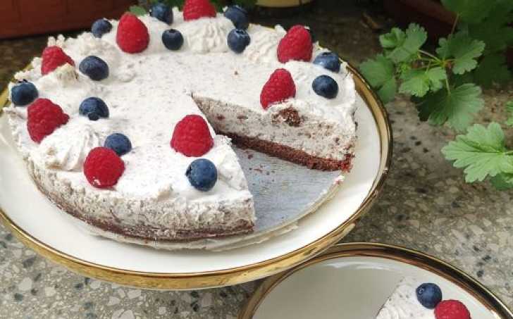 Tvarohový dort s "čokokrupinkami"