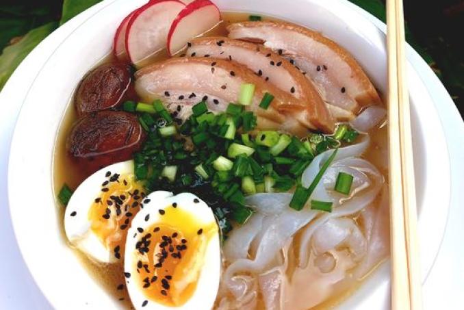 RAMEN z vepřového bůčku