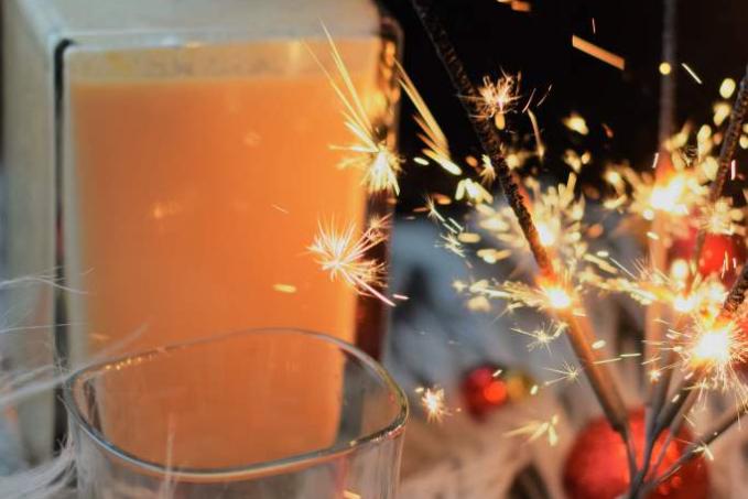 Domácí vaječný koňak-vařený