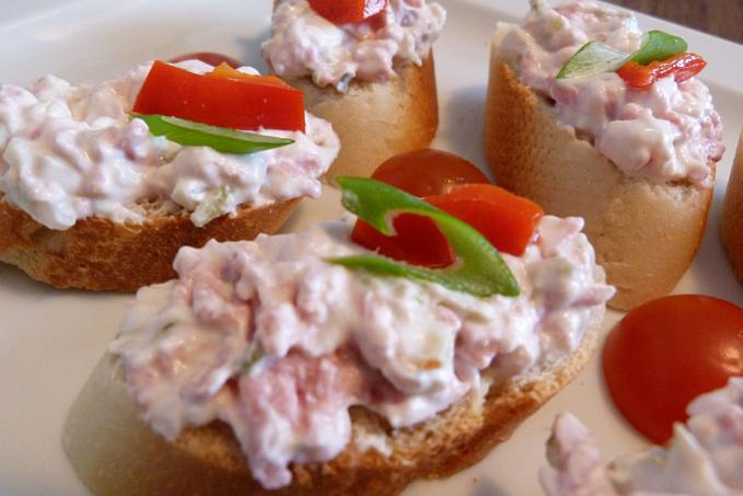 Hradecká tvarohová pomazánka