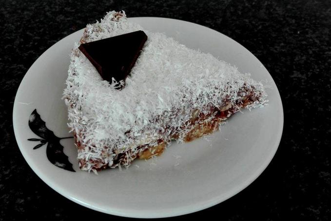 Banánovo-kokosový RAW dort