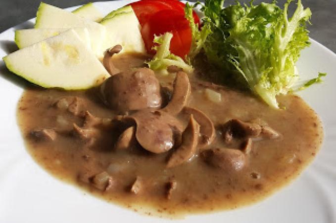 Dušené vepřové ledvinky