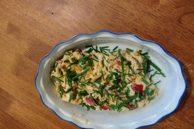 Celerová pomazánka s mrkví a jablkem