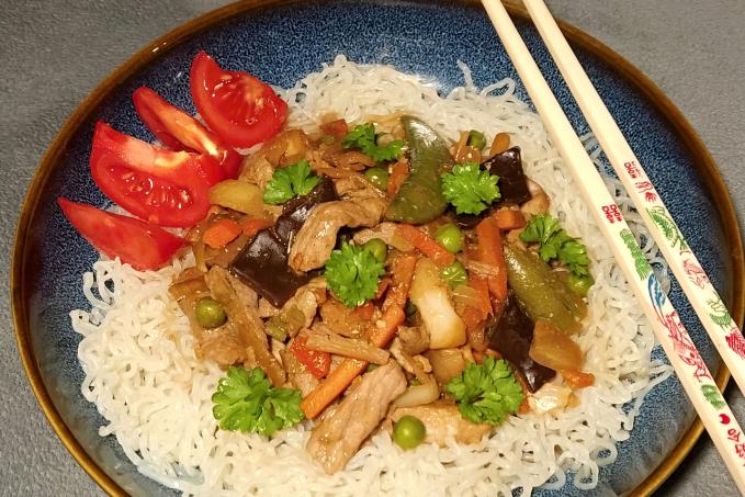 Vepřové stir-fry s hoisin omáčkou - LC