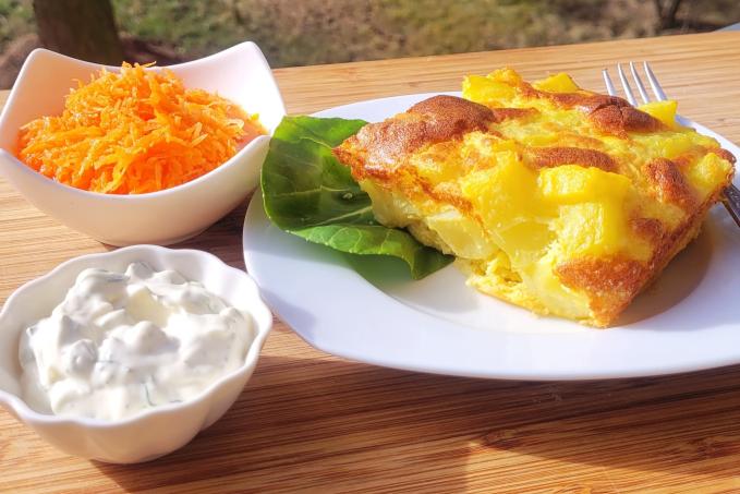 ZAPEČENÝ KVĚTÁK S KEDLUBNOU