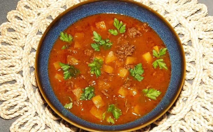 Gulášová polévka - LC